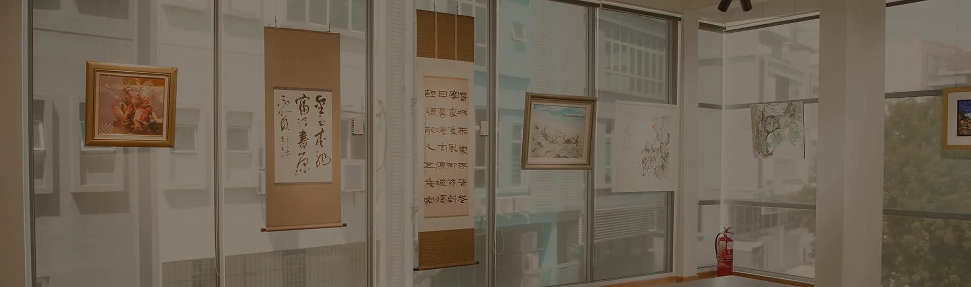 WANAWANI Gallery exhibition wall